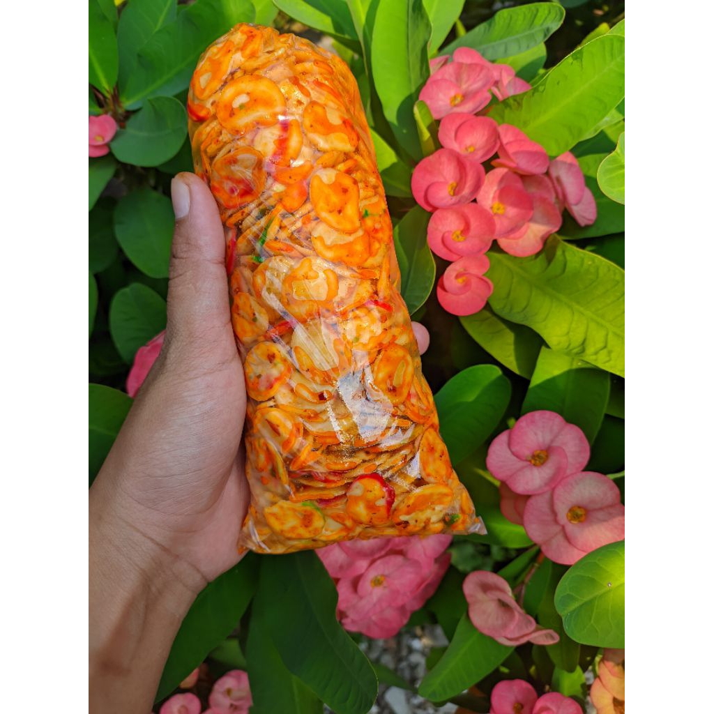 

Krupuk Seblak Bantet Pedas Asin Gurih Home Made Dijamin Enak