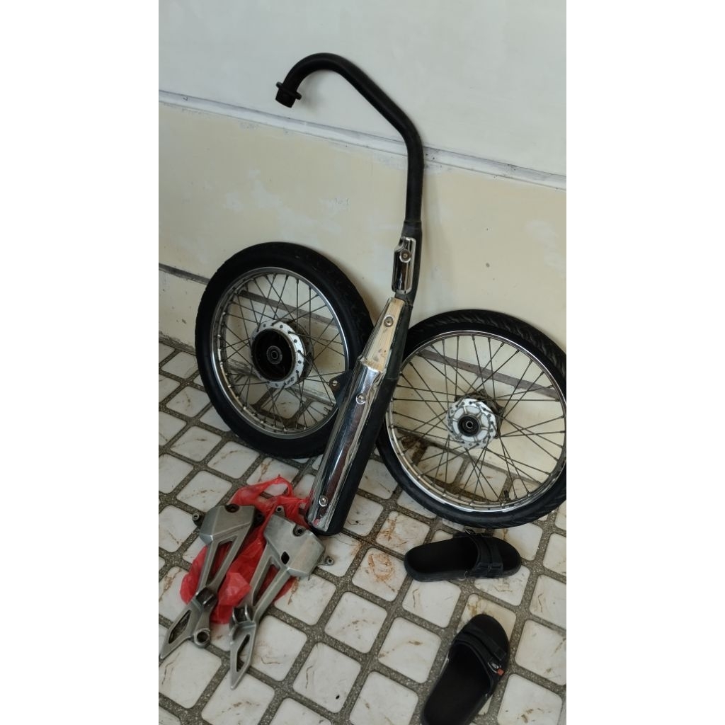 Step Belakang Megapro Primus