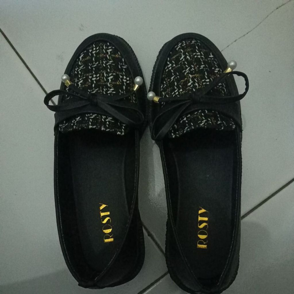 (preloved)sepatu loafers flatshoes wanita - sepatu kuliah, kerja SIZE 40