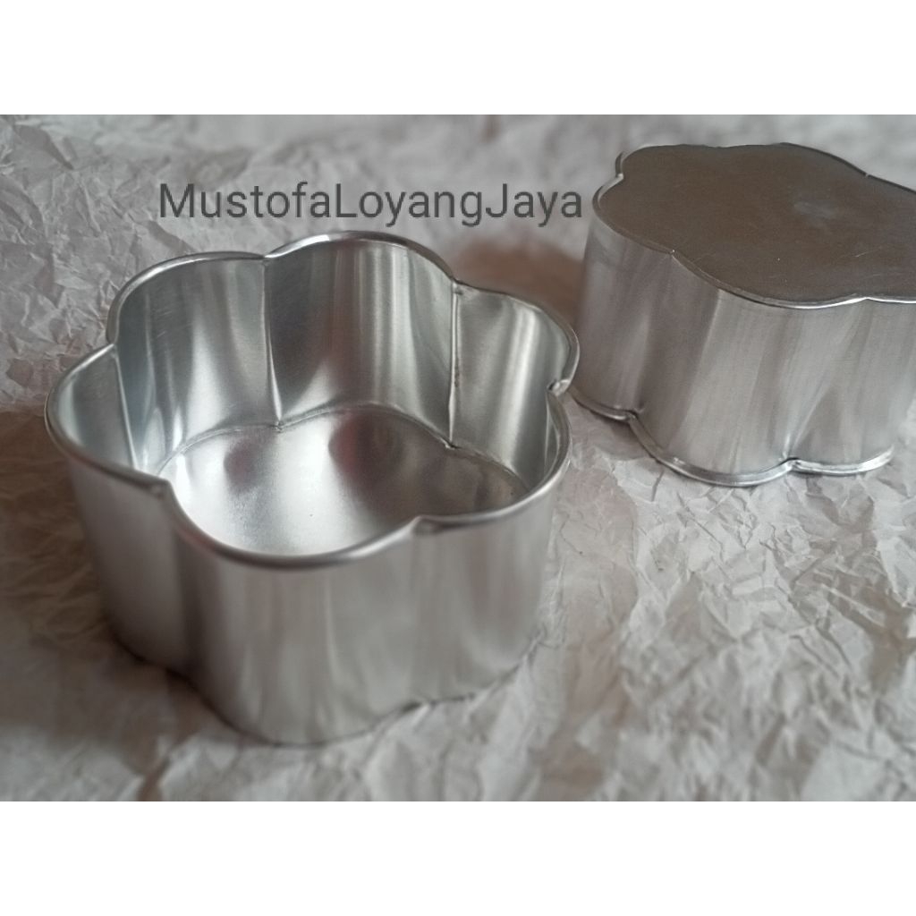 loyang bolu sakura ukuran mini 14cm 16cm 18cm / loyang bolu (bunga sakura)