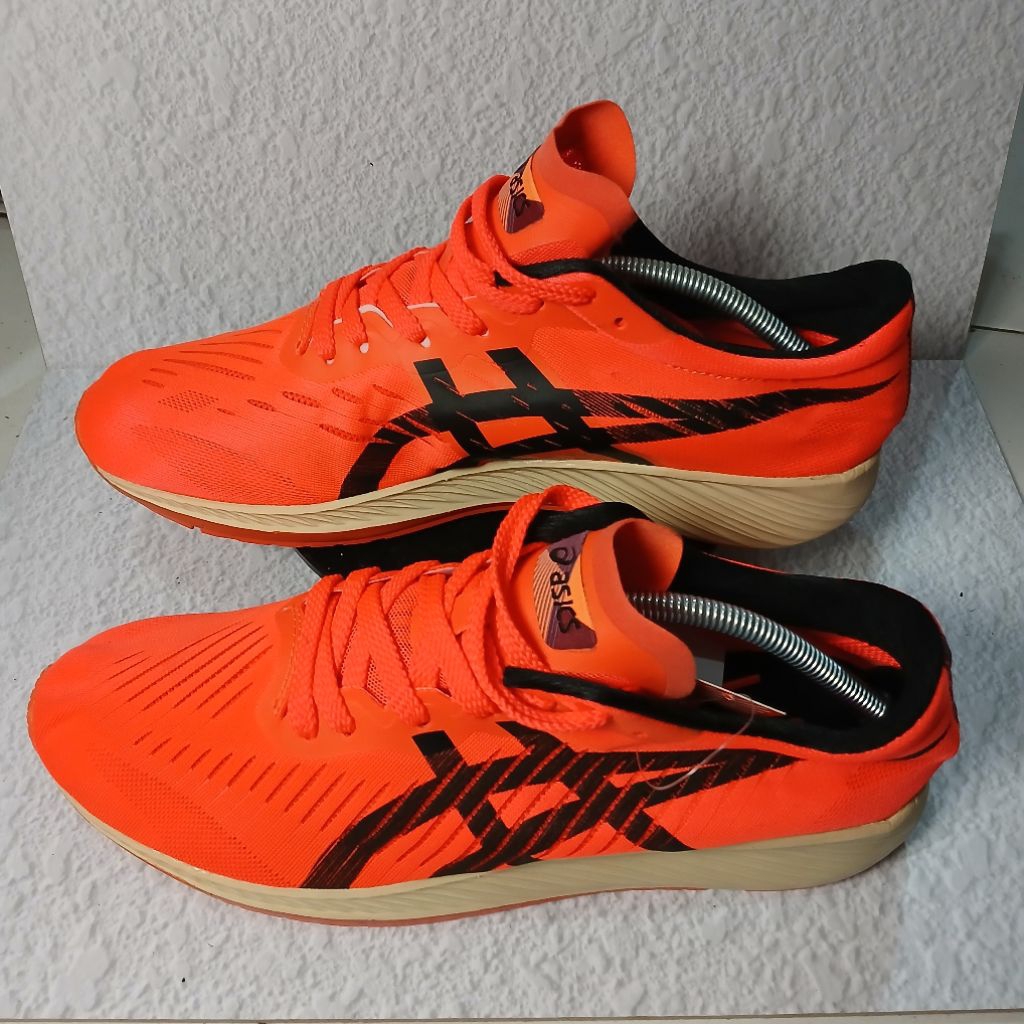 Sepatu Olahraga Running Asics Metaracer