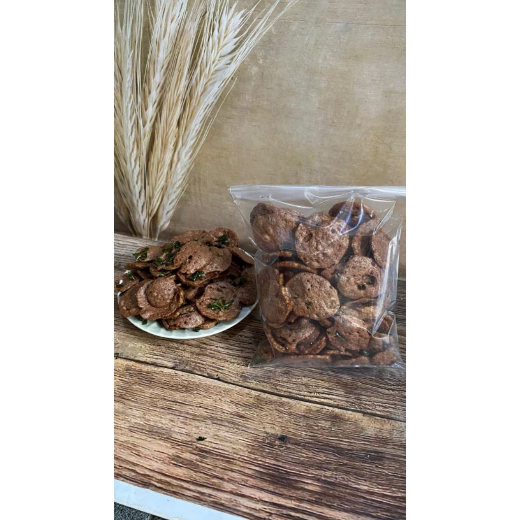 

seblak keripik bakso ikan pedas daun jeruk