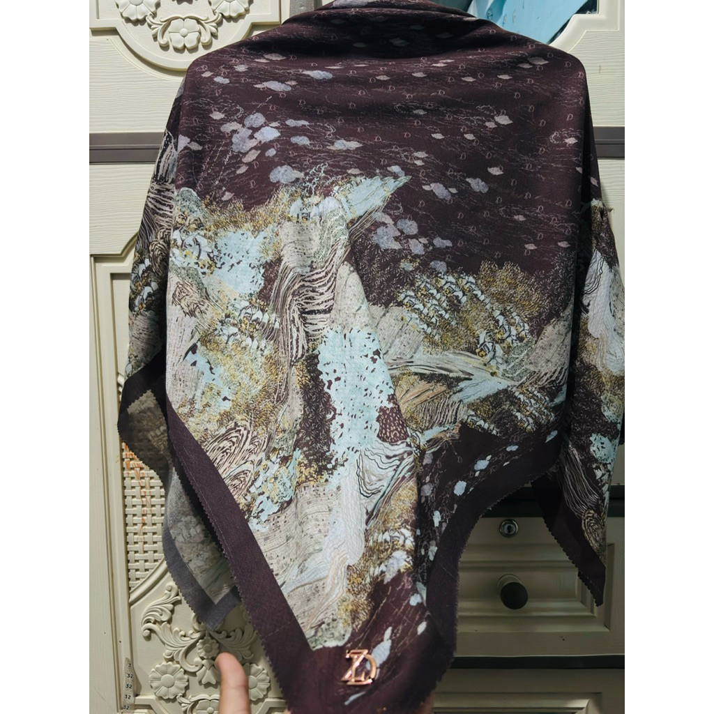 Preloved Scarf Zytadelia Motif