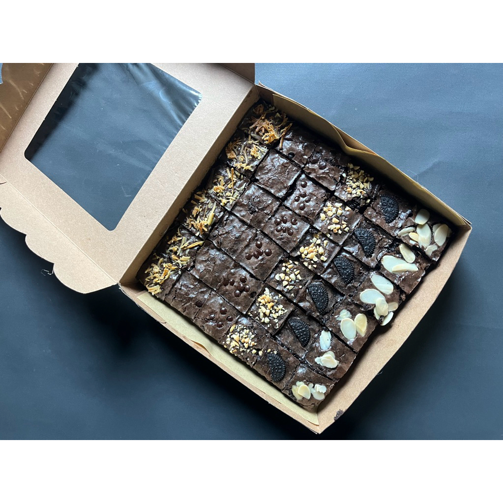 

fudgy brownies isi 36 potong