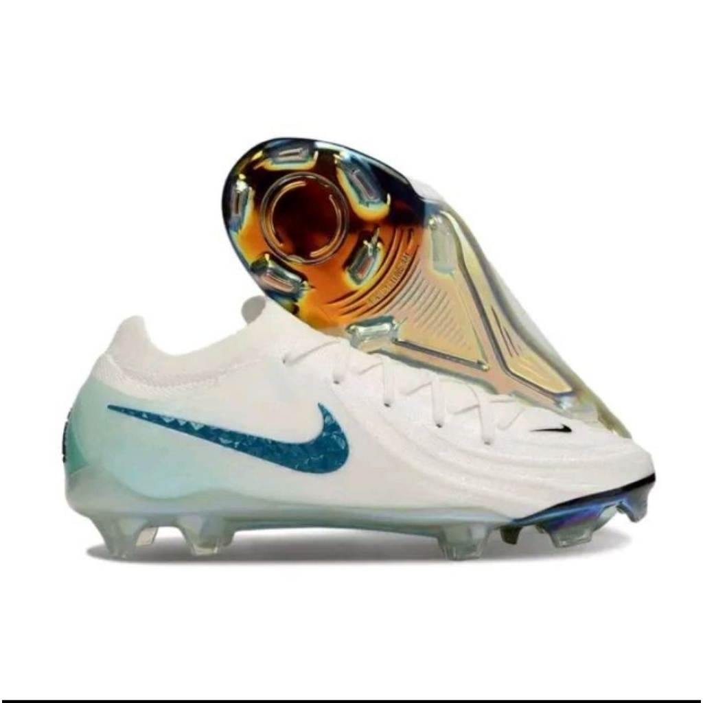 sepatu bola phantom GX