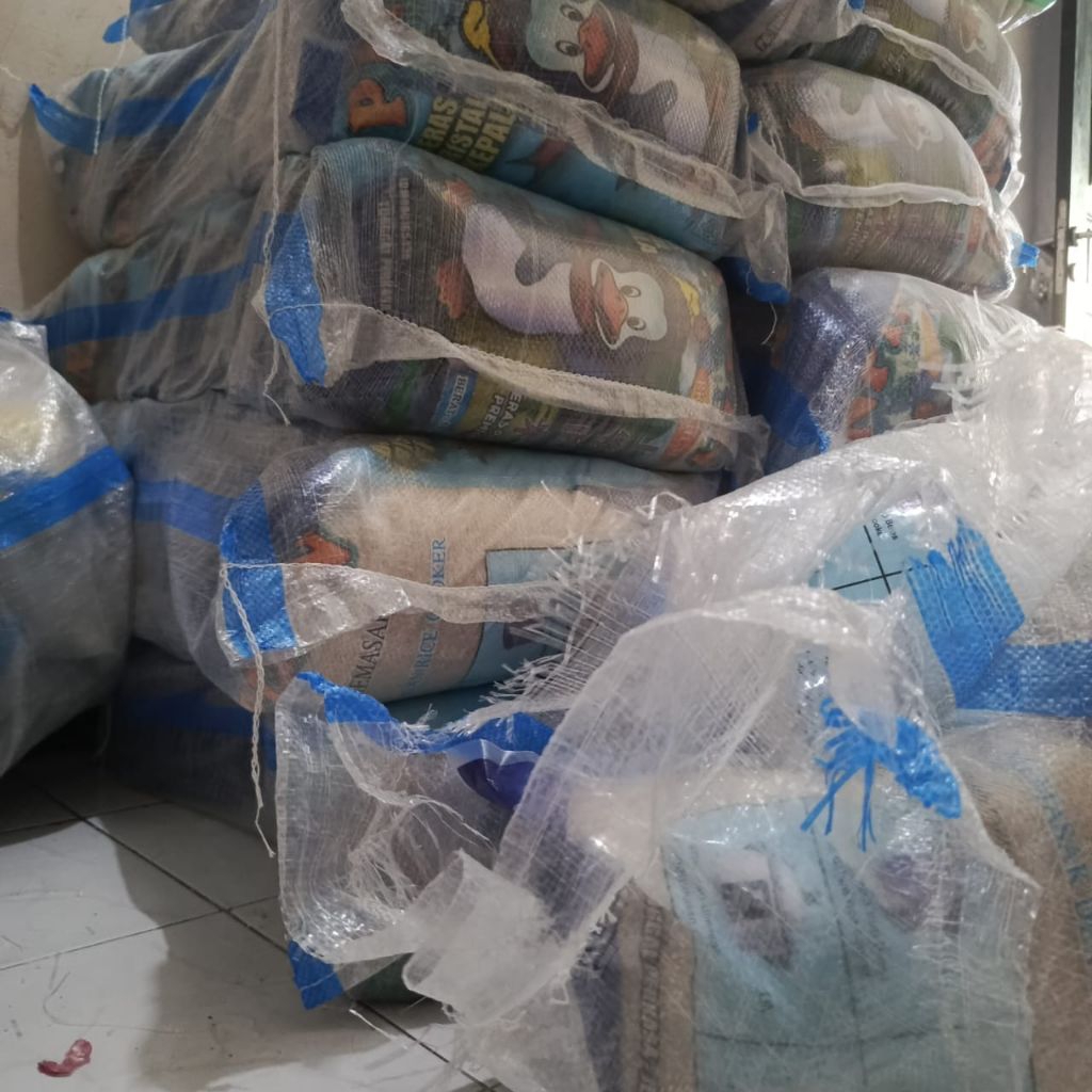 

beras PinPin 5kg 6pcs