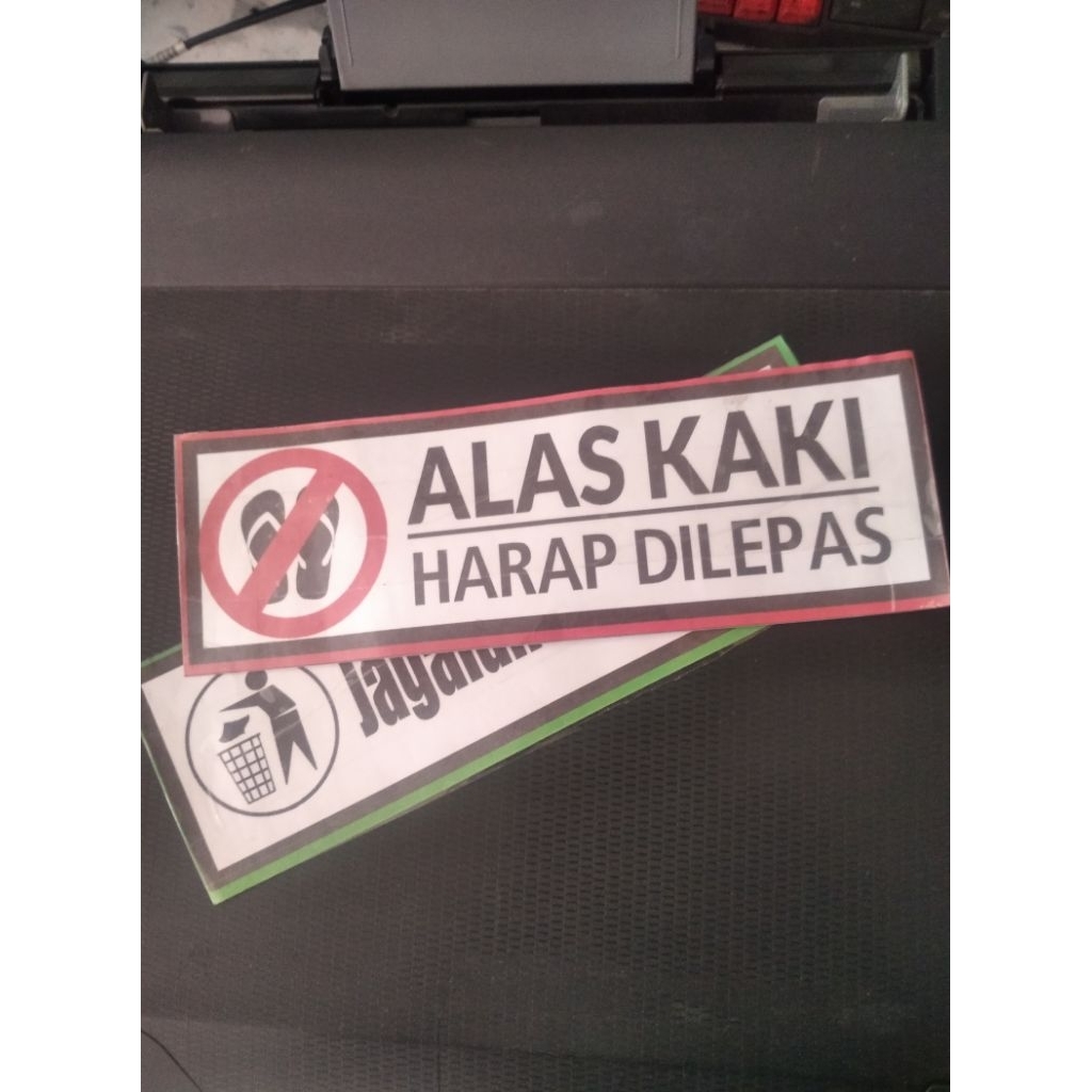 

2 stiker Alas kaki harap di lepas Murah untukmu