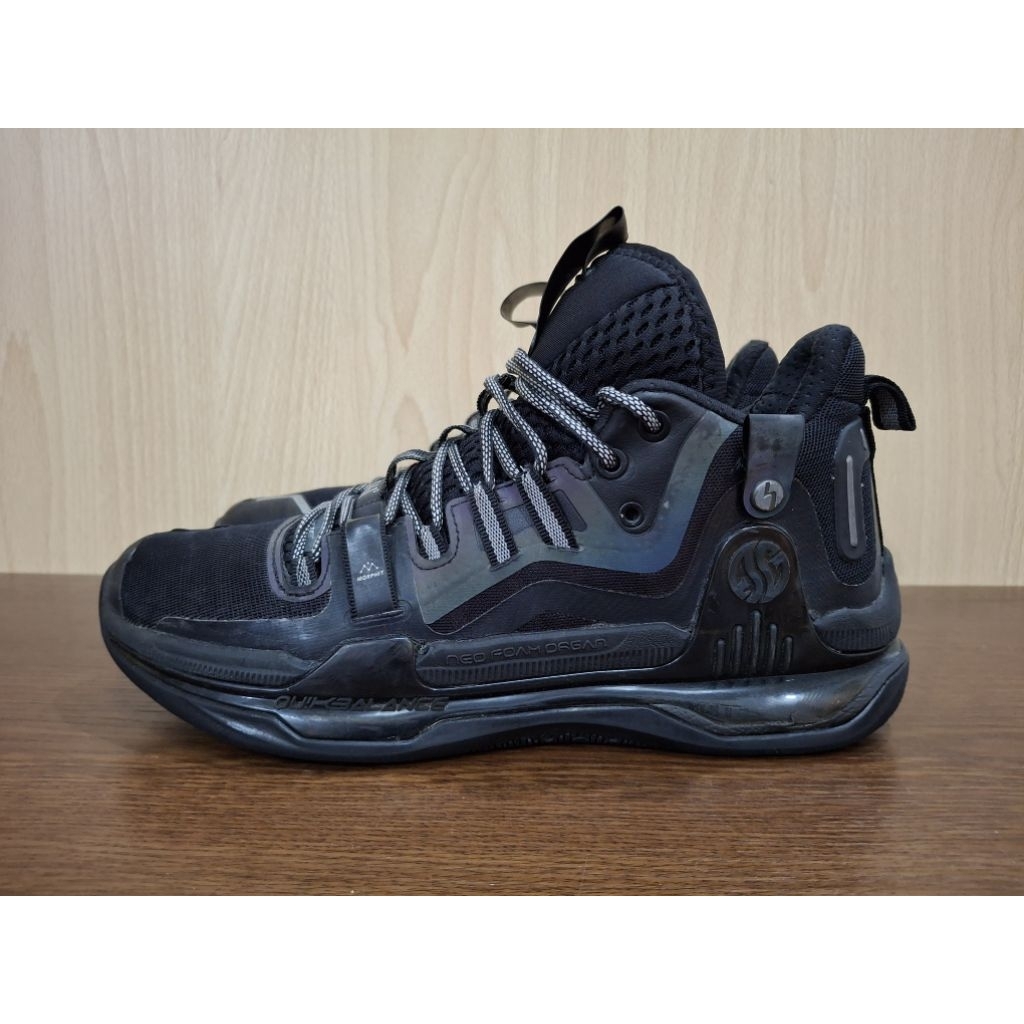 Sepatu basket original 361° Aaron Gordon AG1 size 43