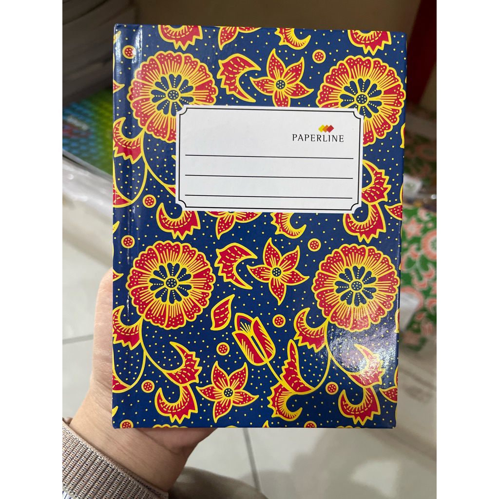 

BUKU HC 100 A6 / BUKU HARD COVER PAPERLINE A6 / BUKU CATATAN KECIL
