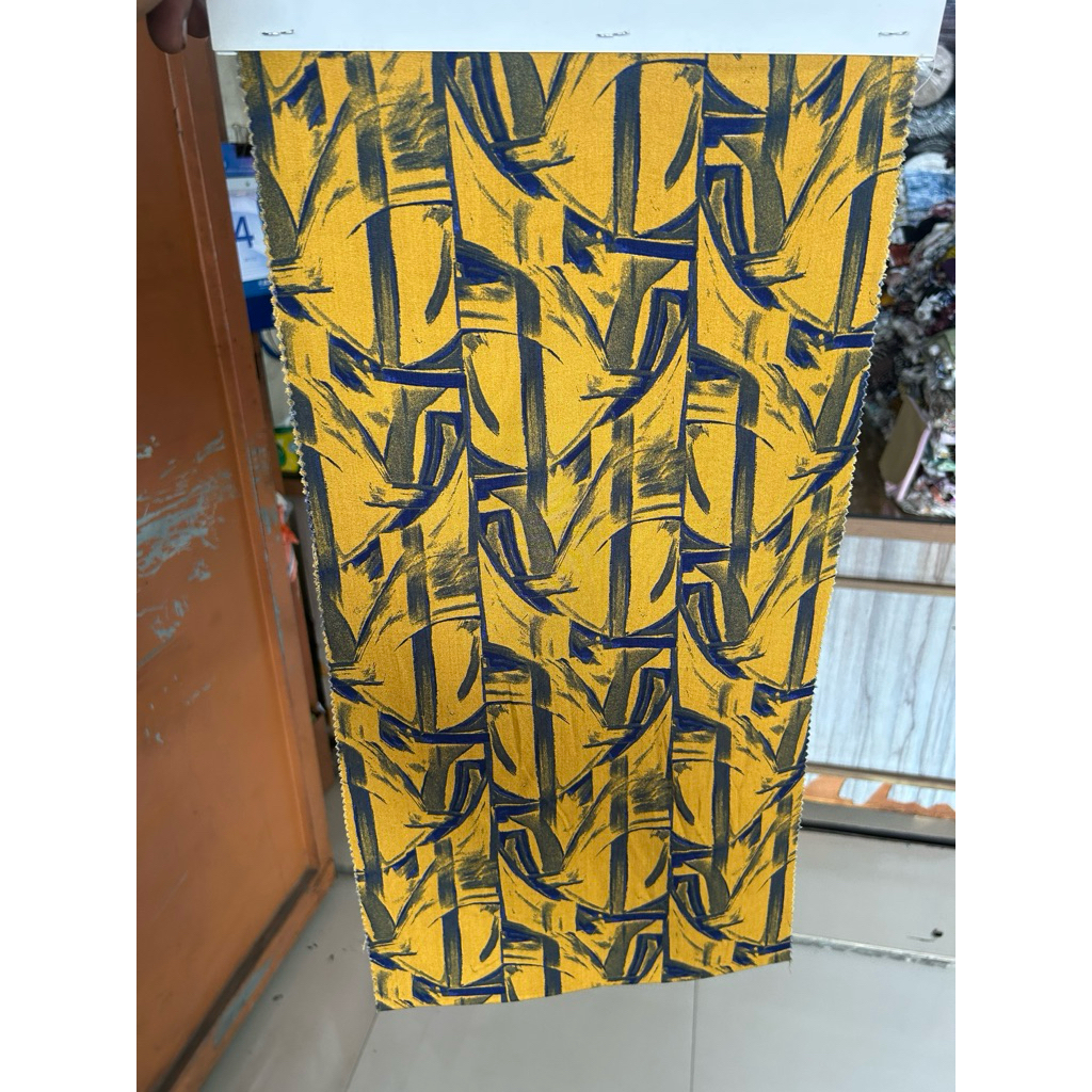 KATUN RAYON ABSTRAK MOTIF