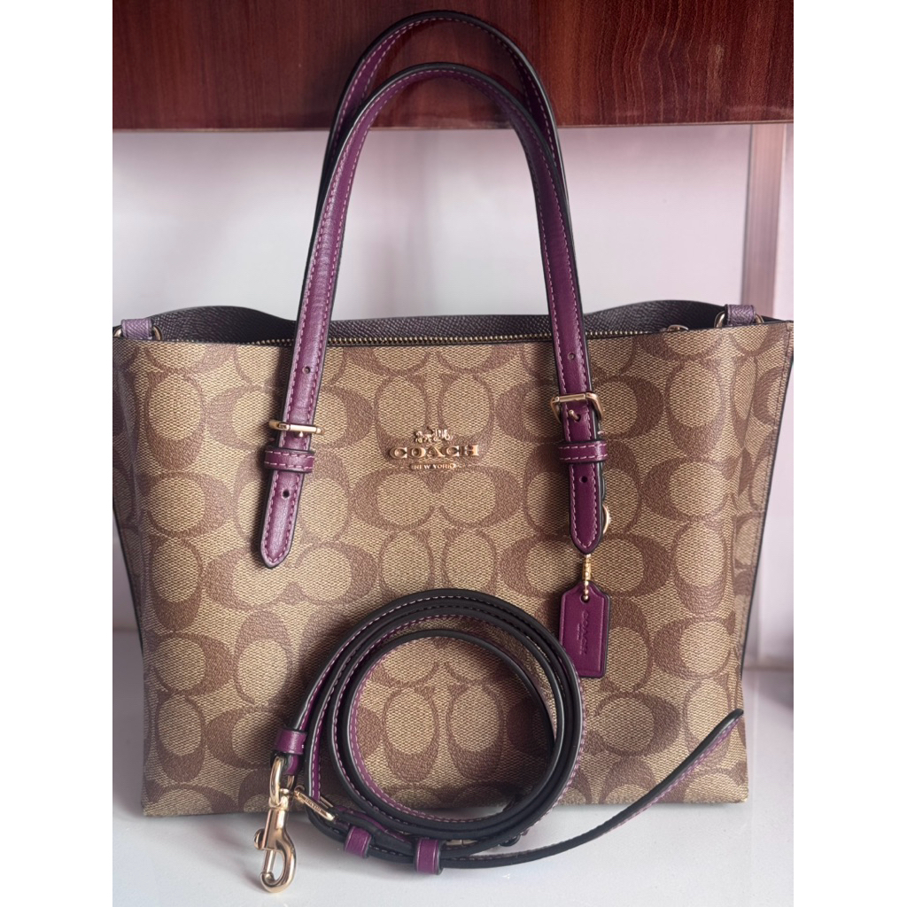 COACH MOLLIE TOTE 25 IN SIGNATURE