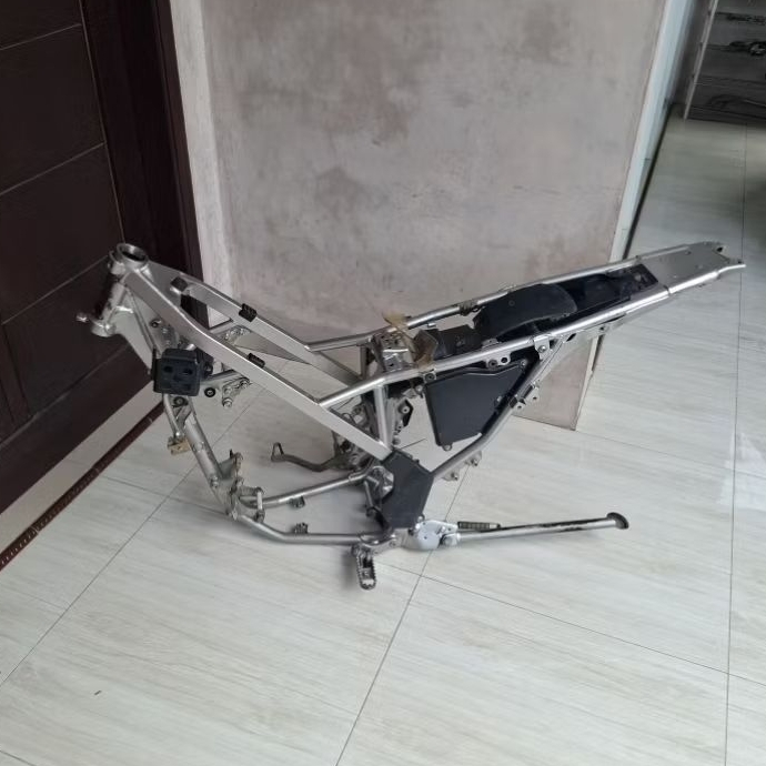 Rangka klx 150 ori