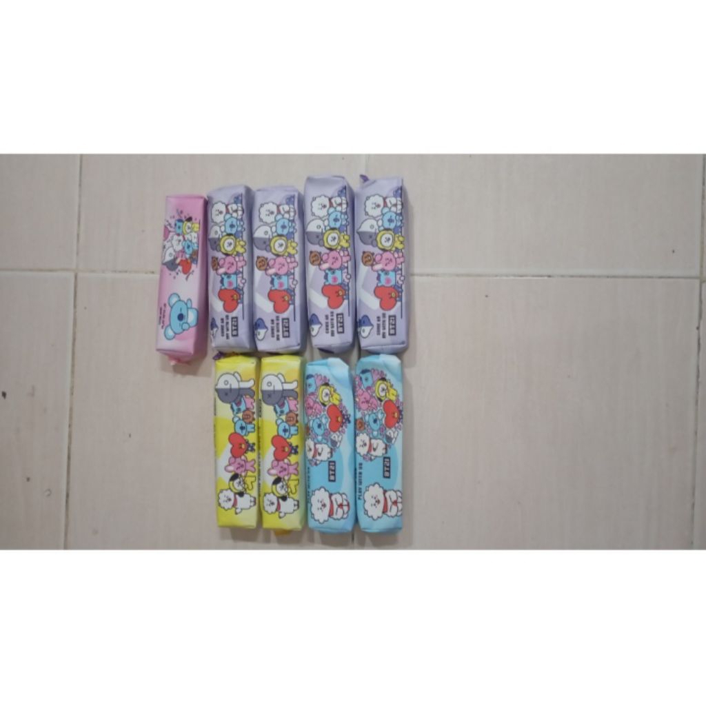 

Kotak pensil kain karakter lucu