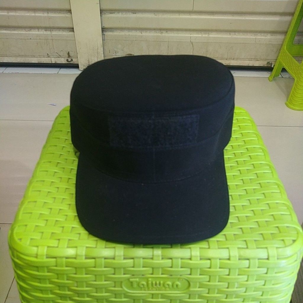 TOPI KOMANDO HITAM