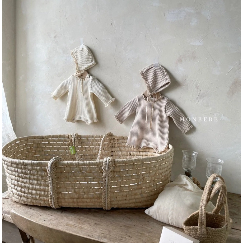 MONBEBE Waffle Suit with Bonnet Set/Baby bodysuit romper/baju anak bayi perempuan warna cream putih 