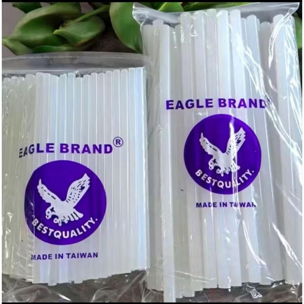 

Eagle Brand Lem Lilin Besar Kecil 1kg Refil (Lem Tembak)