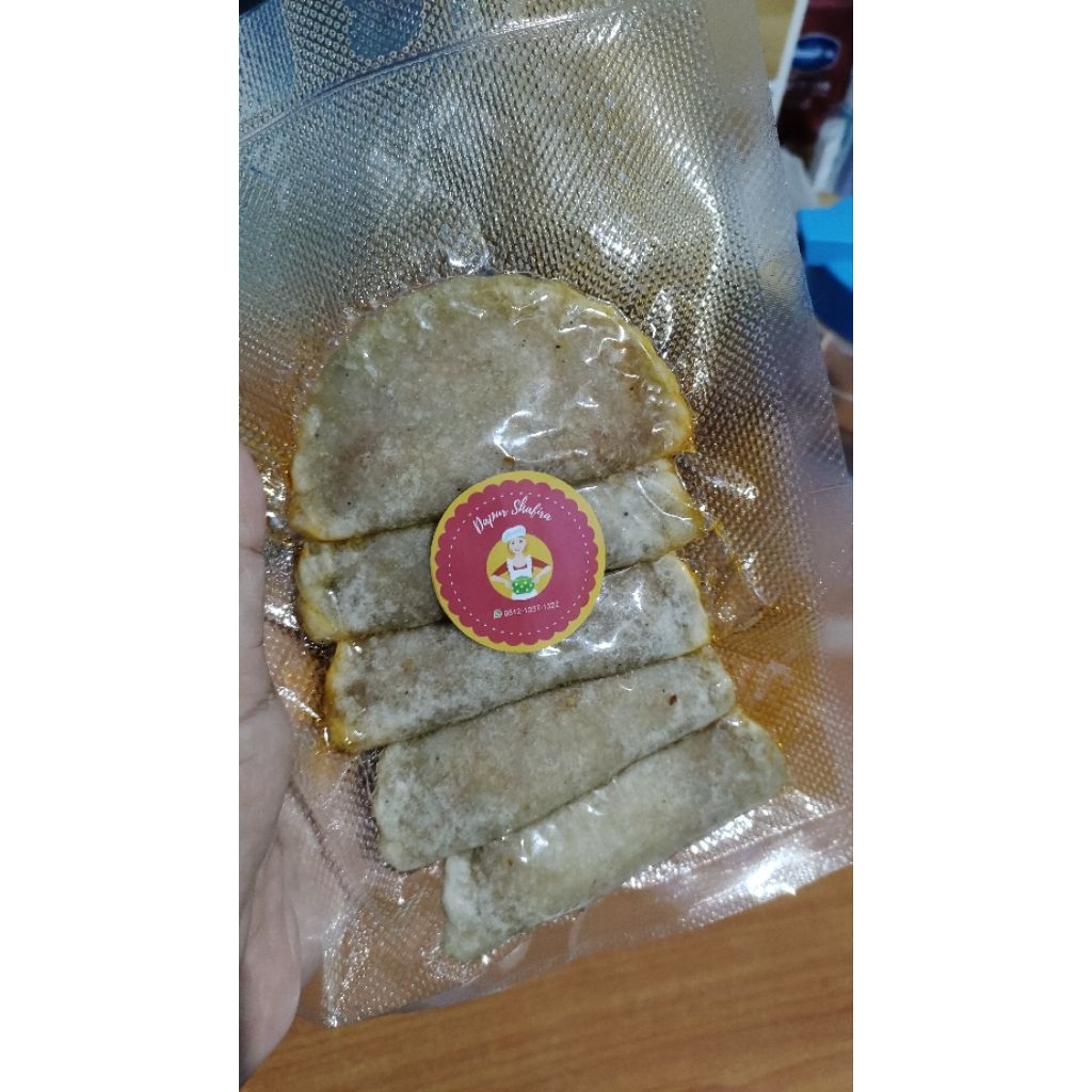 

cireng isi ayam suwir pedas besar (isi 5)
