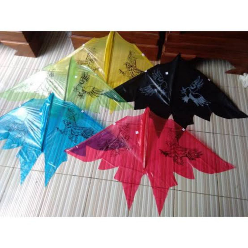 10pcs Layangan plastik kelelawar berkualitas / layangan pantai / layangan plastik inul / lajengan / 