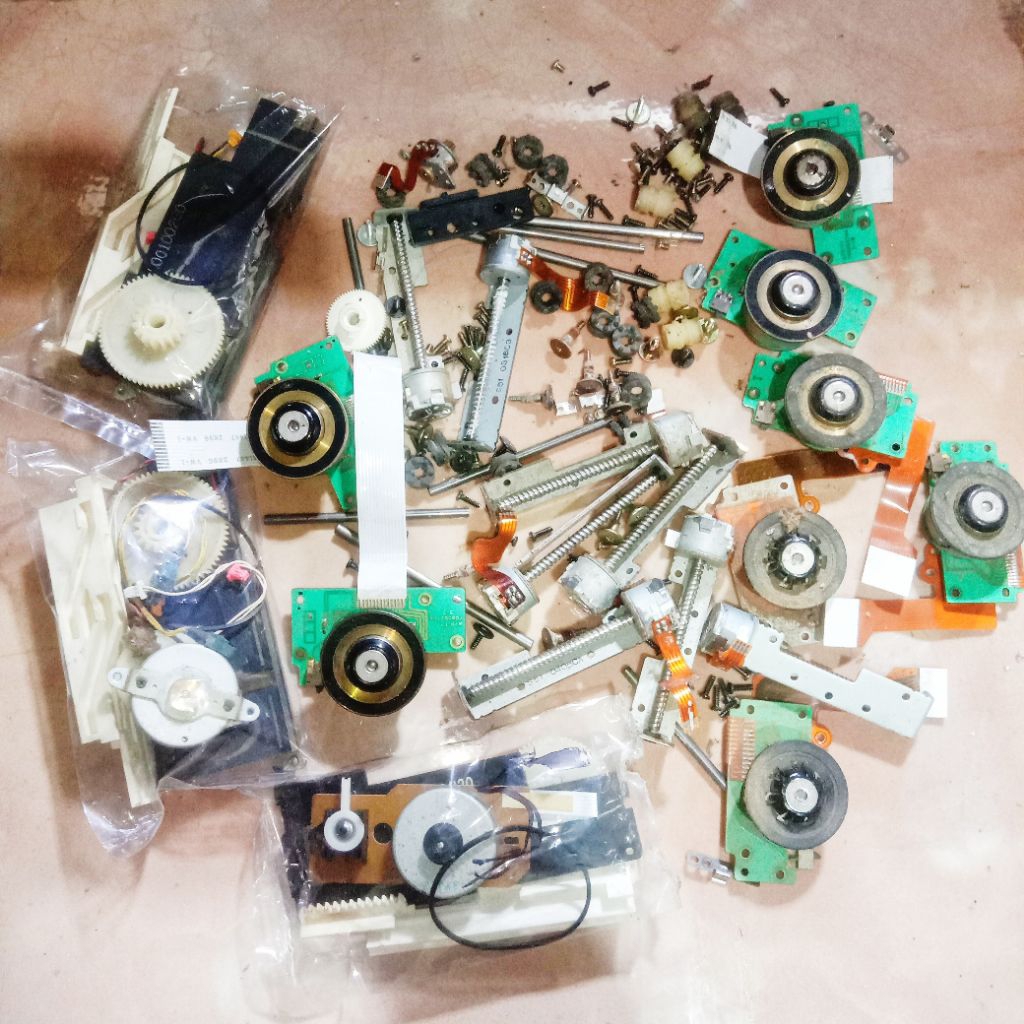 dinamo PS2 | mekanik PS2 | rotor motor ps2 | tutup mekanik optik ps2 | kabel fleksibel optik ps2 | b