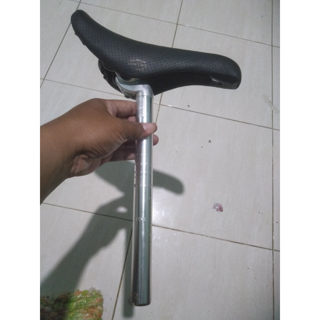 Seatset (sadel + seatpost) 26,0 mm