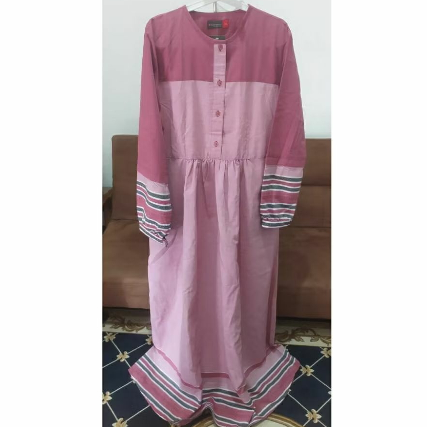 Yasmeera Zaina Dress / New