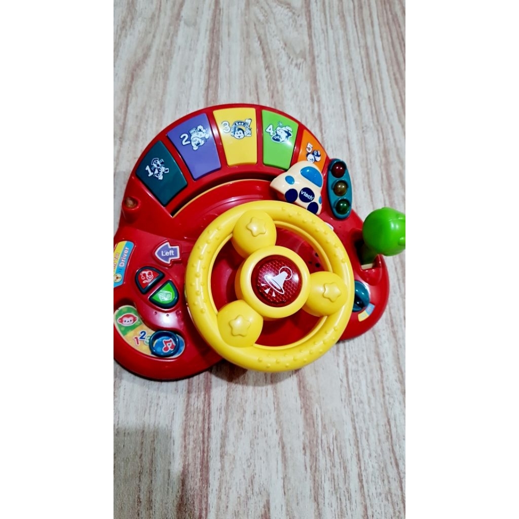 PRELOVED MAINAN ANAK EDUKASI SETIRAN VTECH TINY TOT DRIVER PORTABLE NYALA NORMAL TUTUP BATERAI LENGK