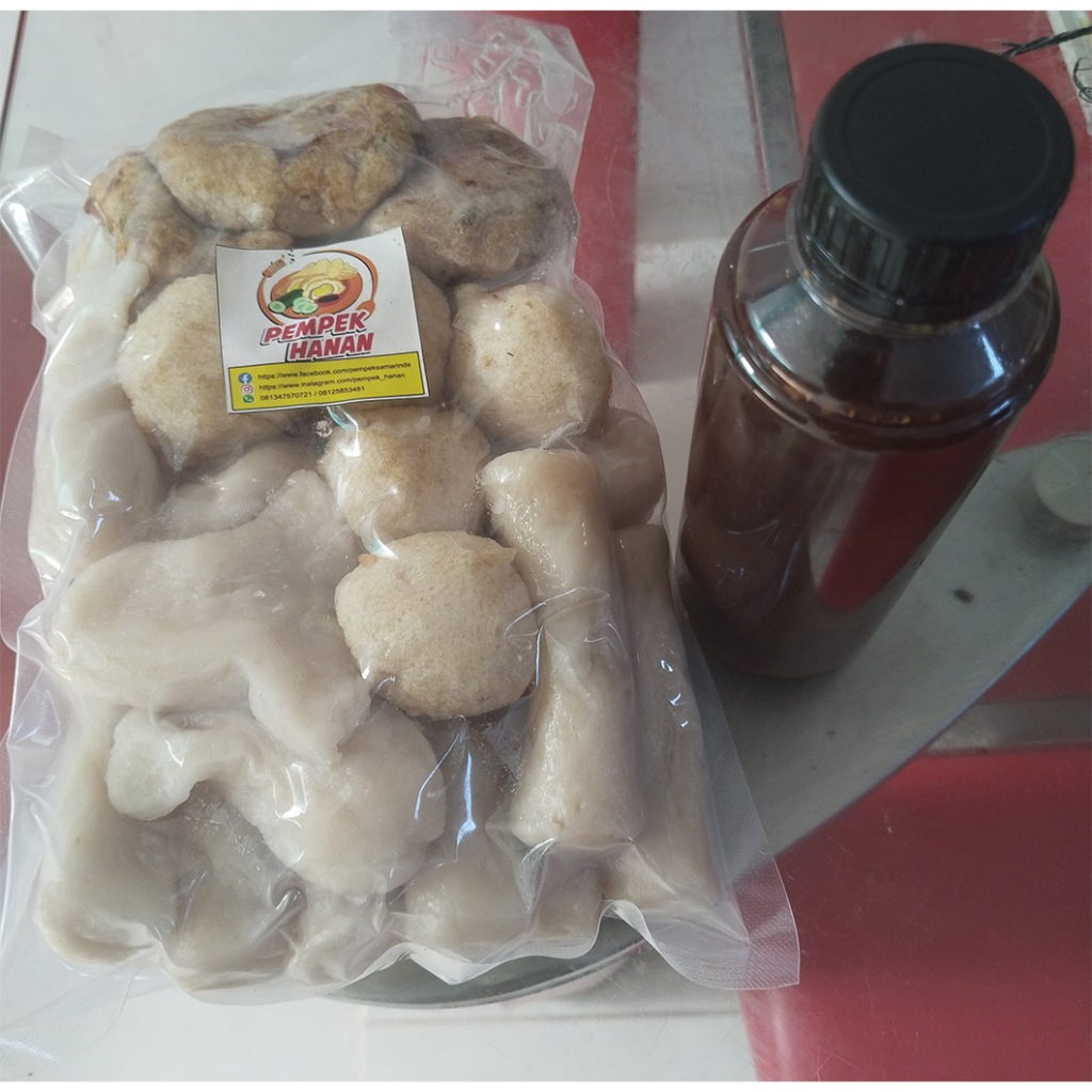 

Pempek Adaan dalam kemasan 1 KG + Cuko