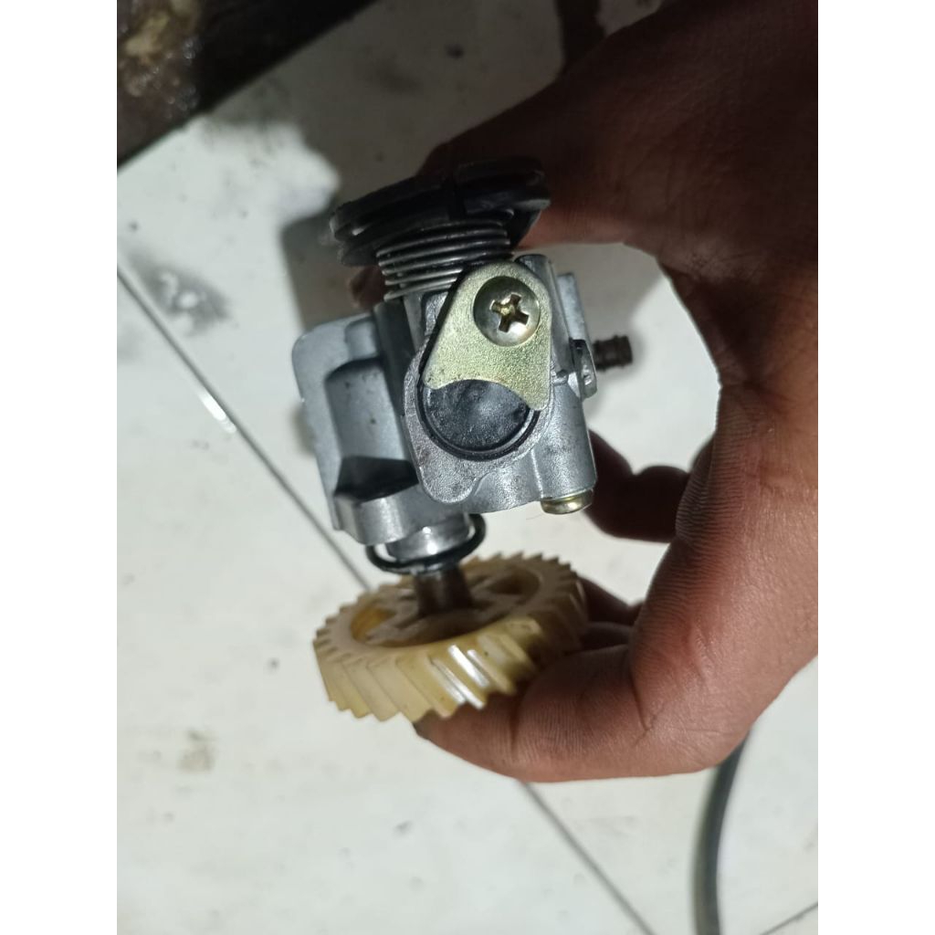 OIL PUMP ASSY Pompa Oli Samping RxKING New Muda Original Copotan