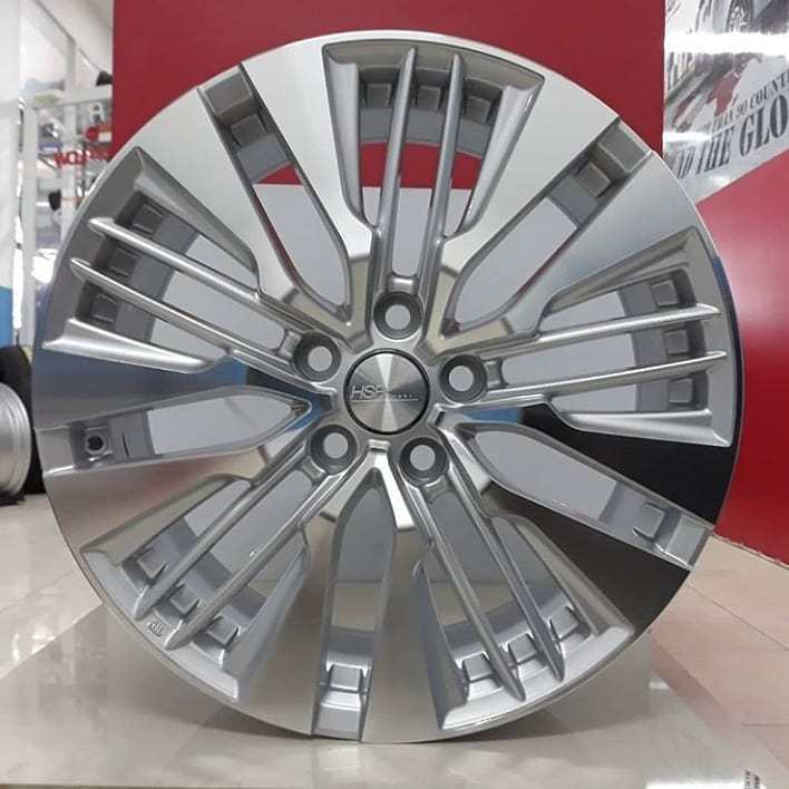 Velg Mobil Toyota alphard Ring 18 Pcd 5x114.3 lebar 7.5 rata silver polish