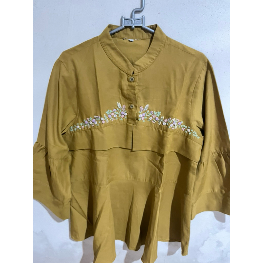 Preloved Blouse Matahari