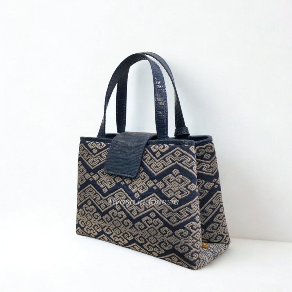 Tiyasa Indonesia - Kirana Bag Songket Minangkabau