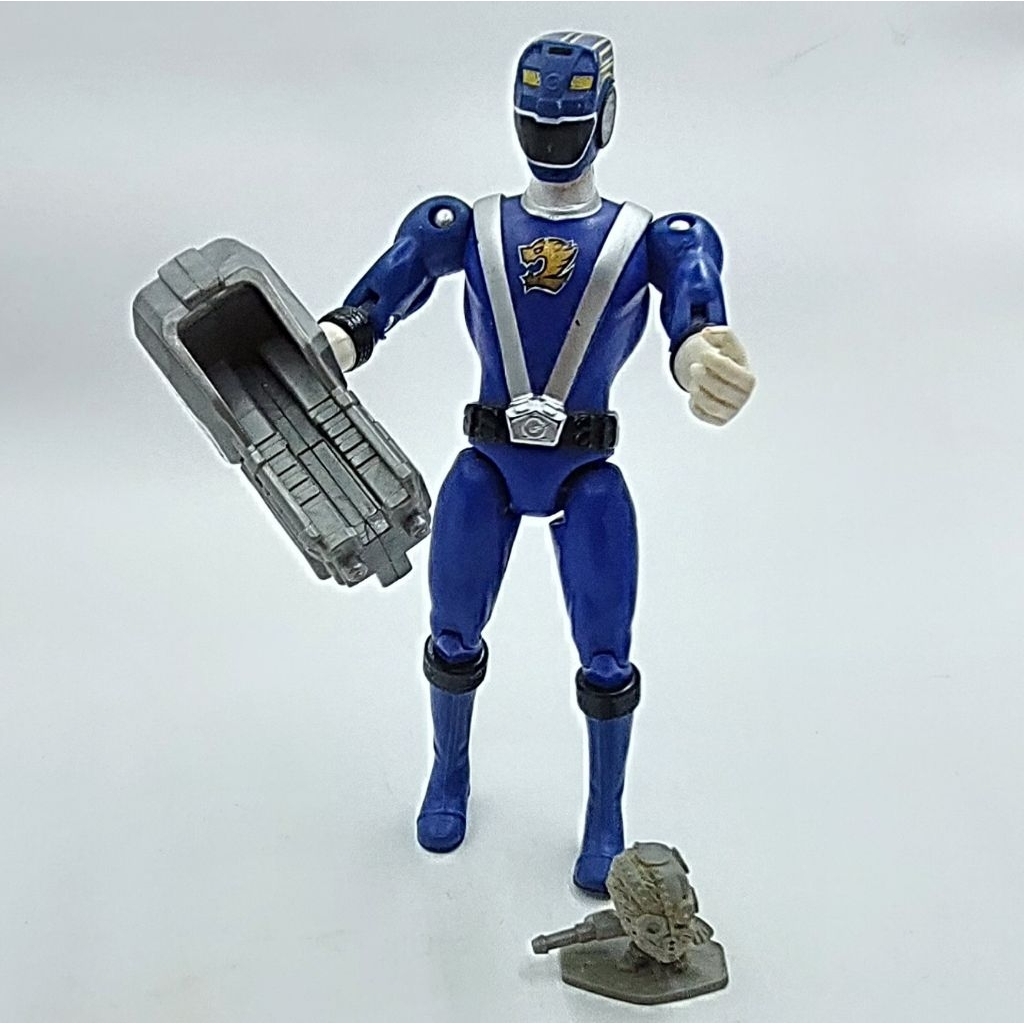 preloved koleksi Power Ranger Blue Figure merk Bandai