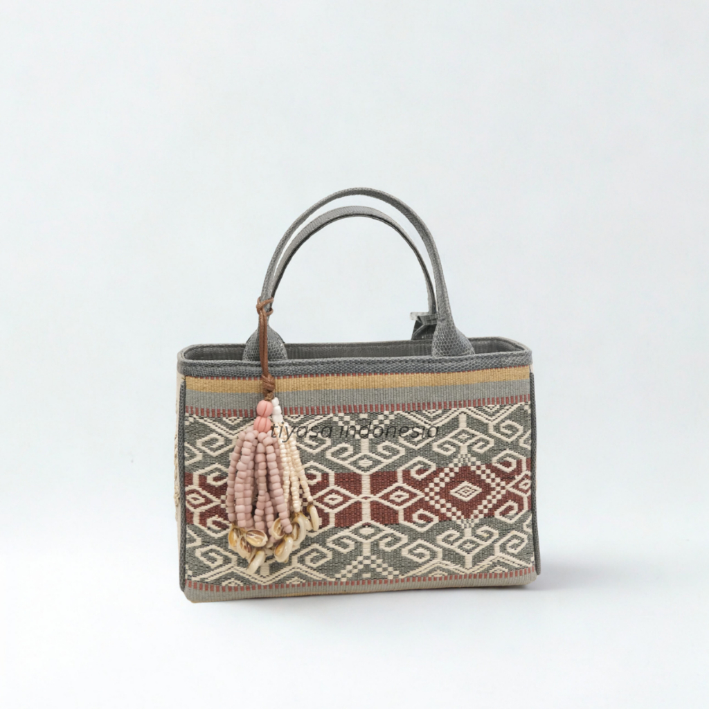 Tiyasa Indonesia - Shell Bag Tenun Pahikung Kerang