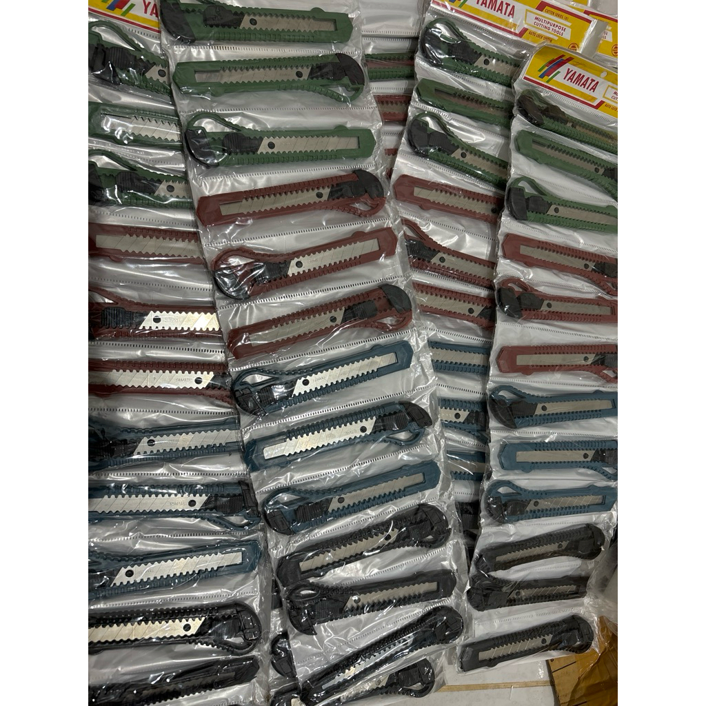 

1LUSIN KATER BESAR /1RENTENG KATER KARET. TAJAM DAN BERKUALITAS