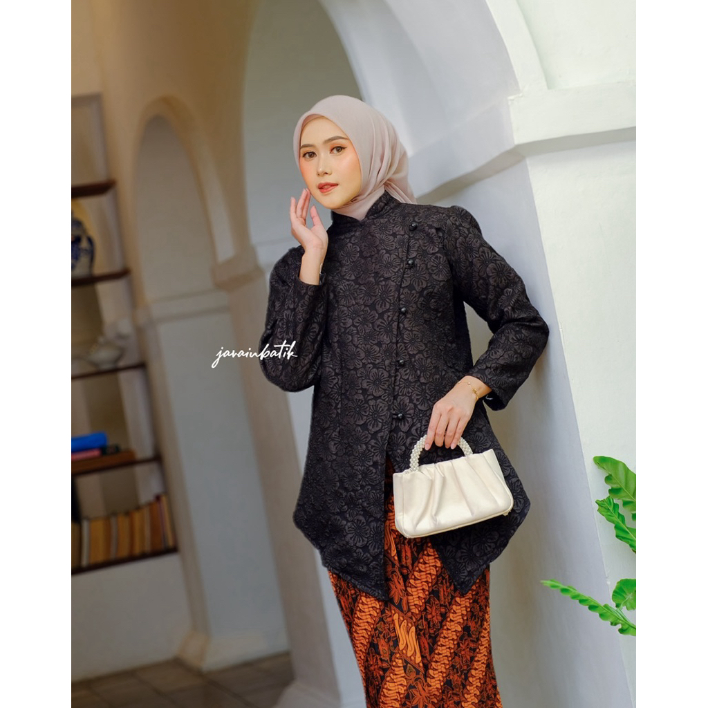 javainbatik - KEBAYA JANGGAN EMBOS - batik kondangan - kebaya wanita - baju kondangan