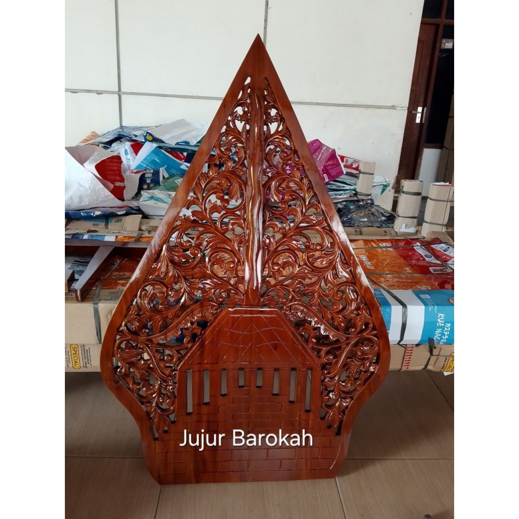 Gunungan Wayang Kayu Ukir Hiasan Dinding Dekorasi Pelaminan Ukiran Wayang Jujur Barokah Jepara
