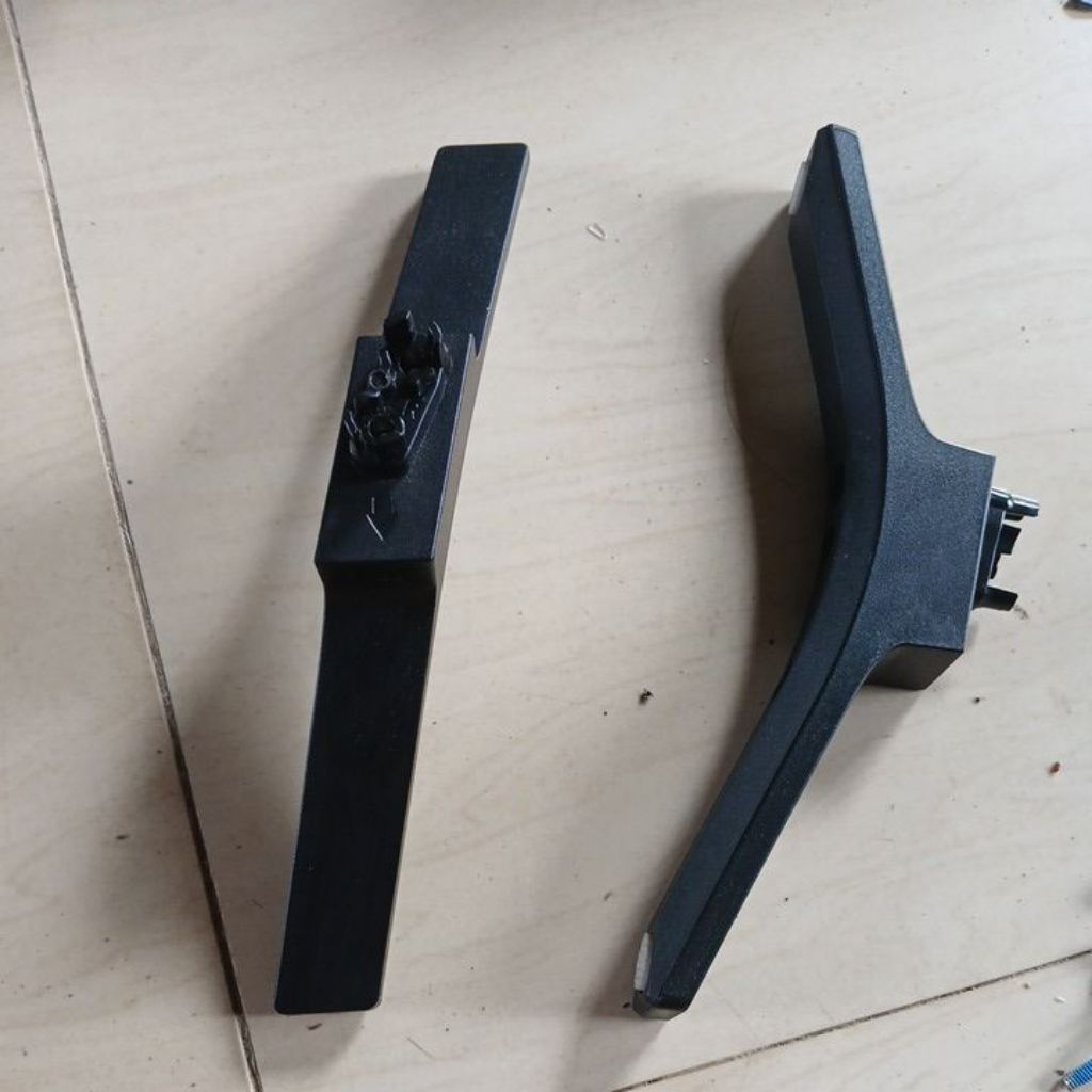 stand kaki tv led Toshiba 32S25KP