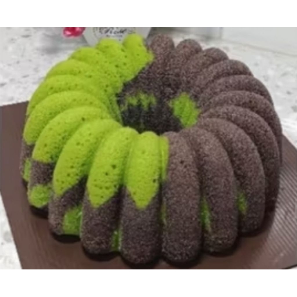 

Bolu Kukus Ketan Hitam Toping Keju Polos Marmer Bolu Pandan Ketam Hitam