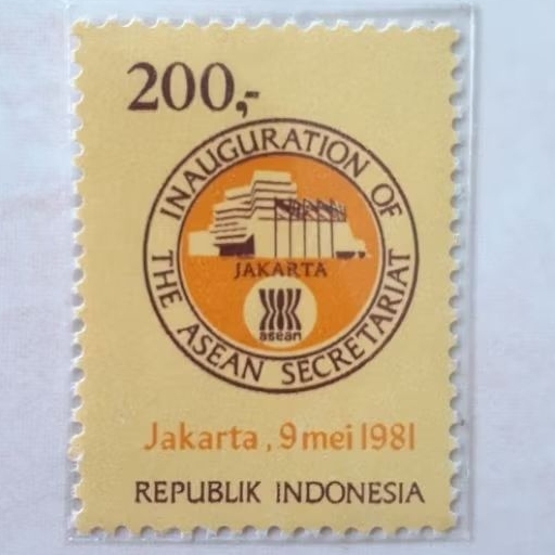 

Perangko Indonesia Gedung Sekretariat ASEAN Tahun 1981