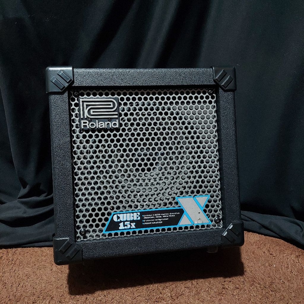 Ampli Gitar Roland CUBE 15X Sound Speaker Guitar Amplifier Amp 15 X