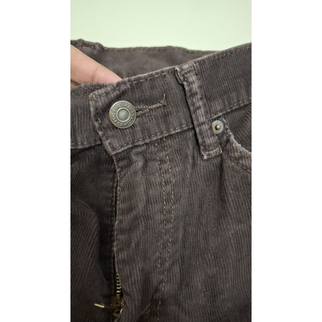 Levis 505 Corduroy second