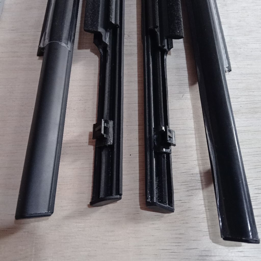 JUAL PELIPIT PELIPIT KACA MOBIL SX4 X-OVER