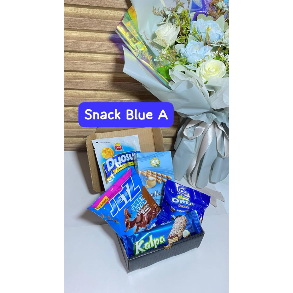 

GiftBoxSnackBlueHadiahUlangTahunHadiahWisuda/SidangTemanByCahayaStore
