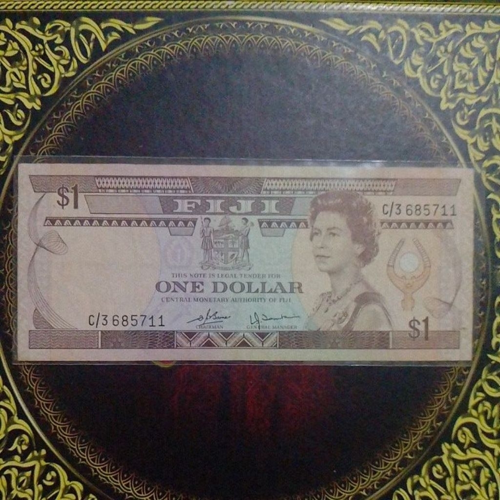 Uang Fiji 1 dollar 1983 vf