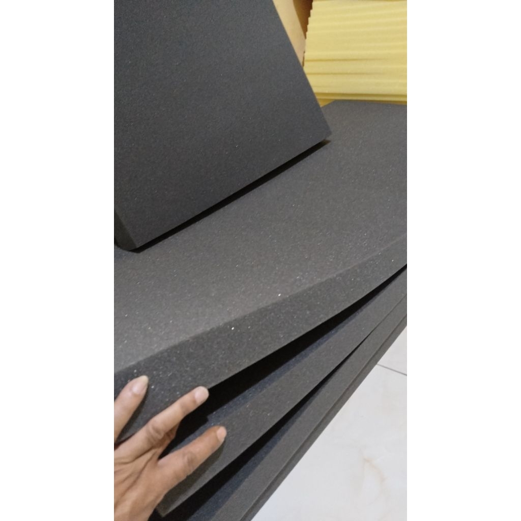 busa lembaran hitam inoac serbaguna ukuran 200x100x5cm