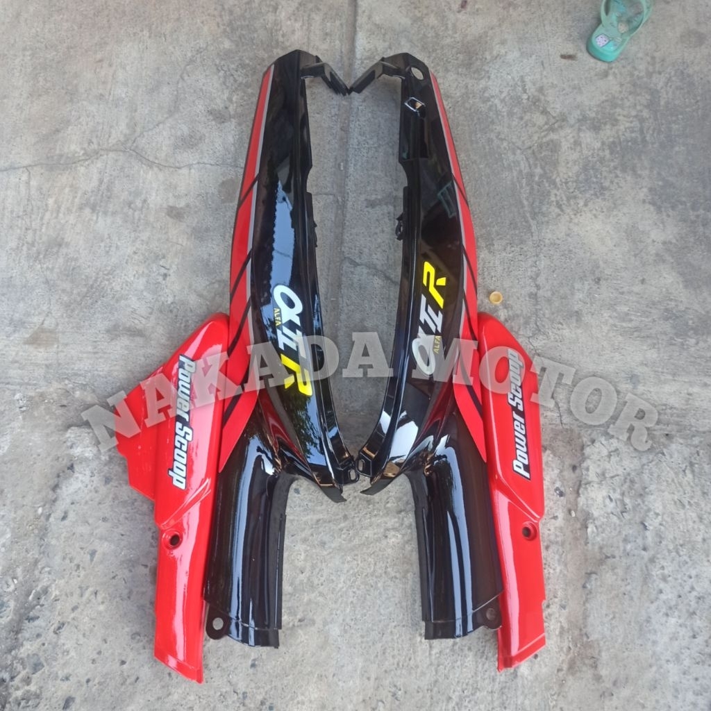 bodi kanan kiri yamaha alfa alfa body alfa alfa hitam merah Box aki alfa