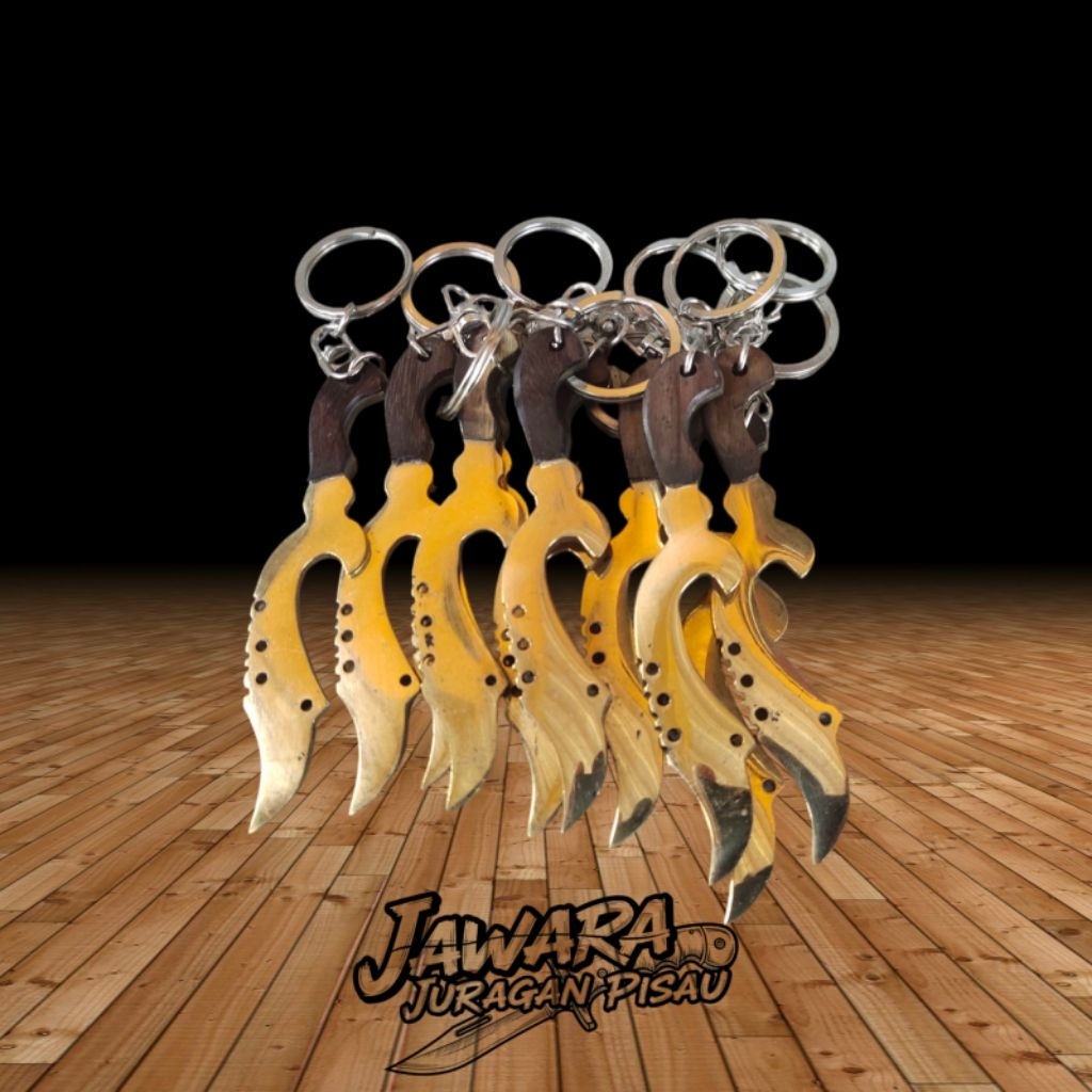 Souvenir Pernikahan Gantungan Kunci Kuningan Model Kujang