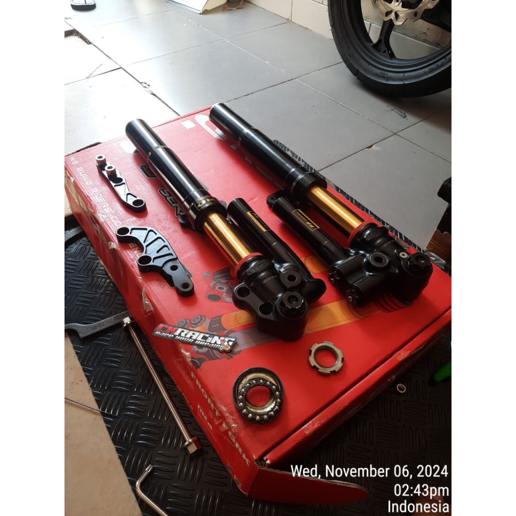 Upside Down USD RCB FF Premium Black MX King