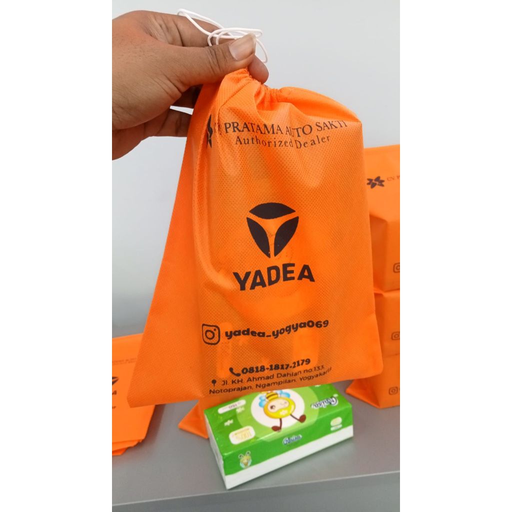 

SOUVENIR + ISI CUSTOM LOGO 20x25cm