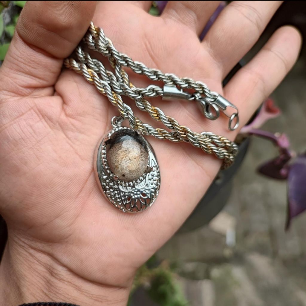 Kalung liontin titanium batu akik galih kelor natural